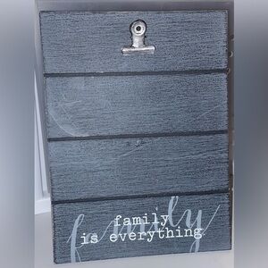 New beautiful family picture frame/note holder T5